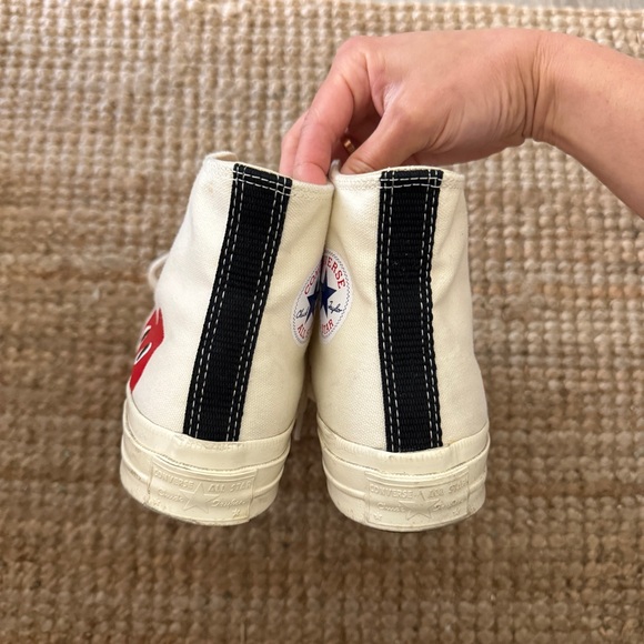 COMME DES GARCONS PLAY Converse Women's Chuck Taylor Peek-A-Boo High-Top Size 6 - Picture 4 of 8